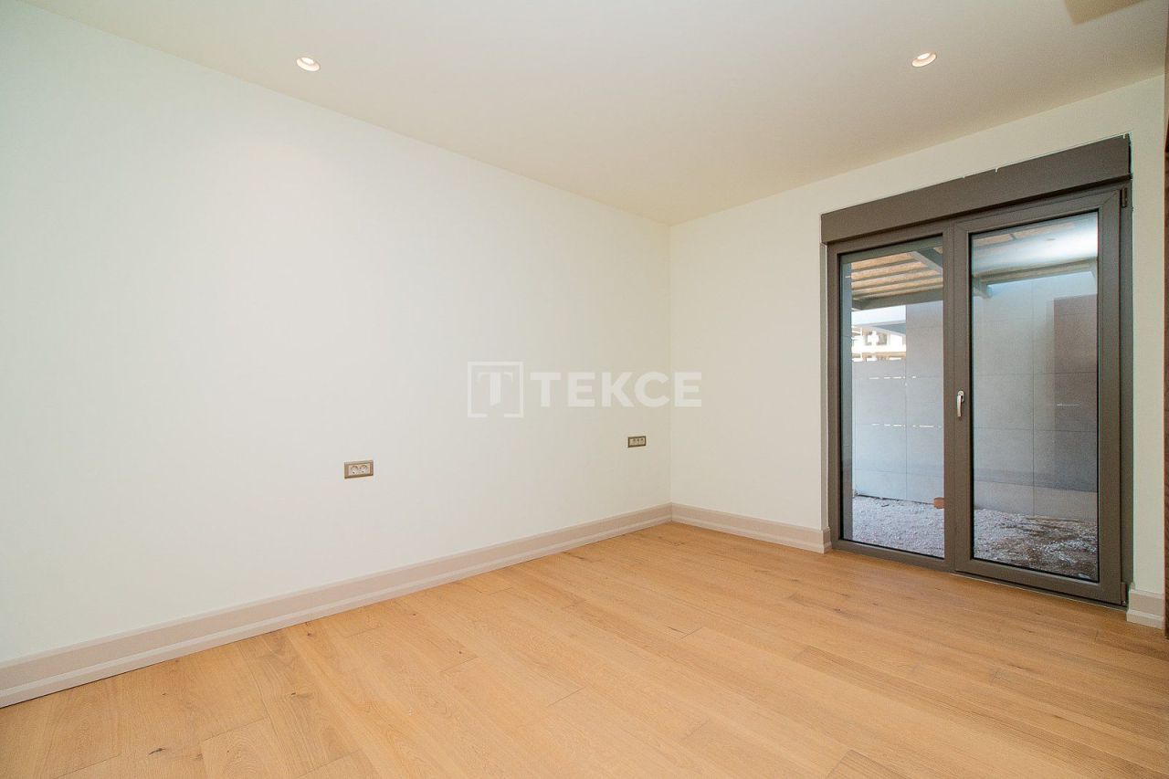 Вилла в Анталии, Турция, 400 м² - фото 19