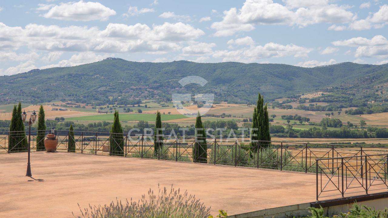 Дом в Кастильоне-дель-Лаго, Италия, 459.15 м² - фото 16