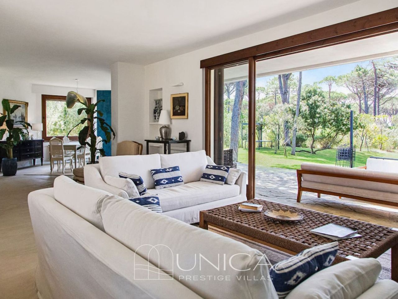 Вилла в Роккамаре, Италия, 420 м² - фото 7