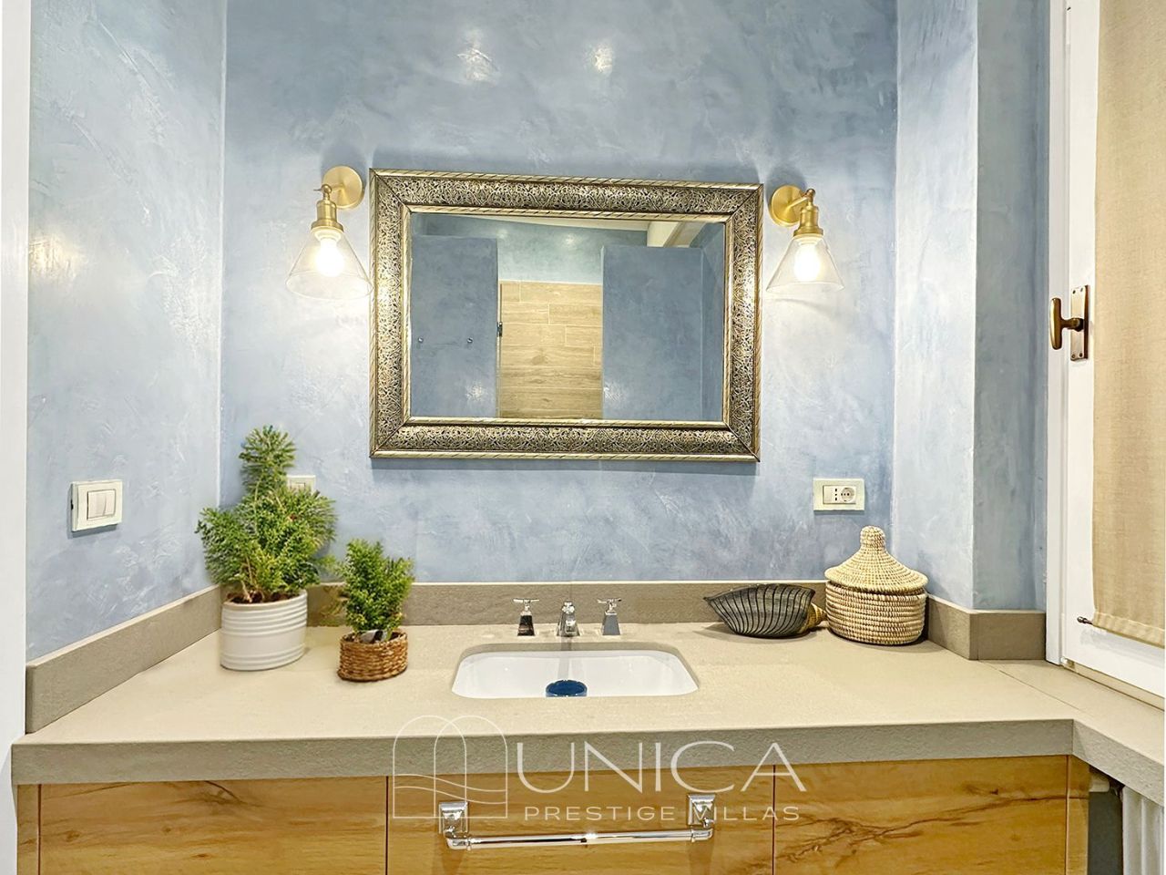 Вилла в Роккамаре, Италия, 420 м² - фото 15