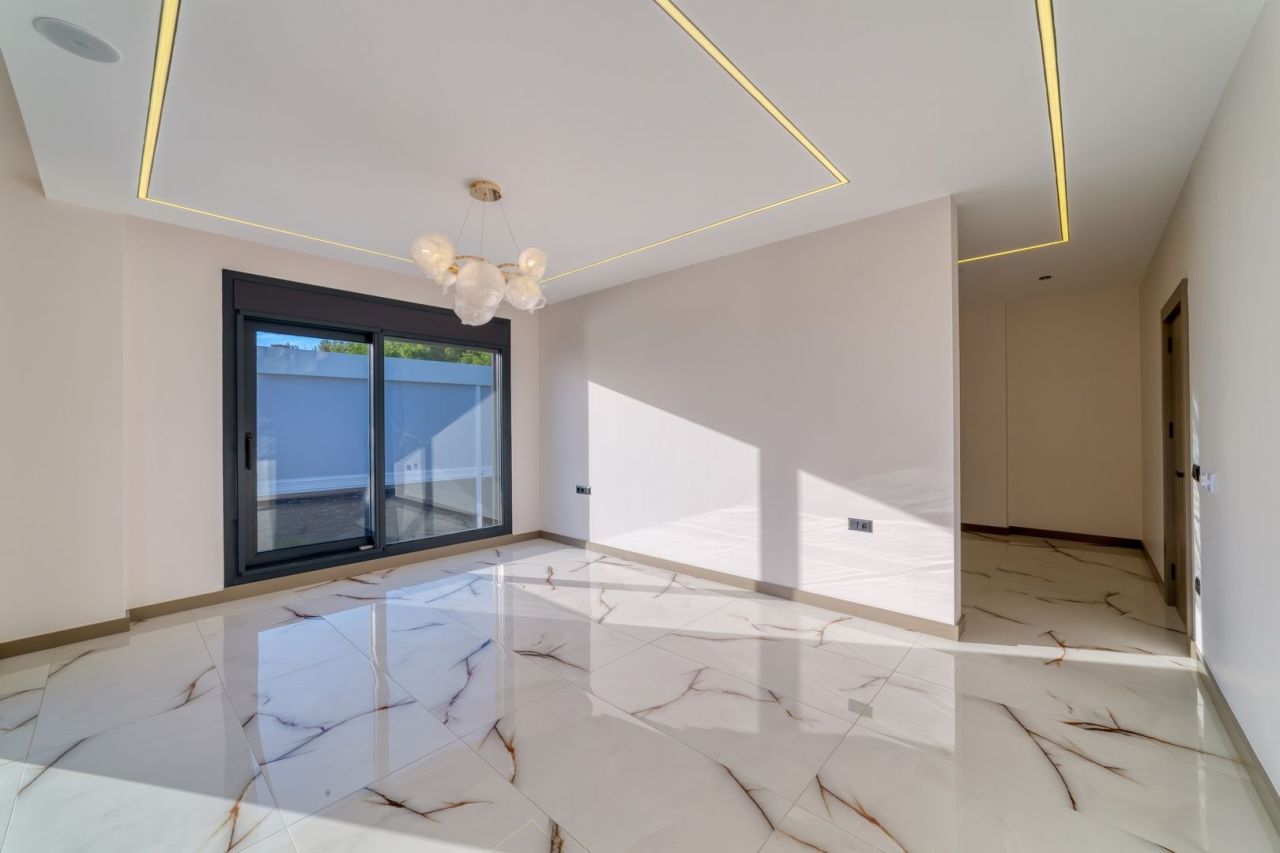 Вилла в Кестеле, Турция, 655 м² - фото 15