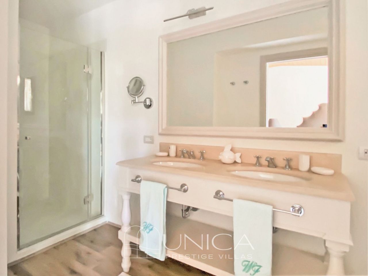 Вилла в Роккамаре, Италия, 500 м² - фото 16