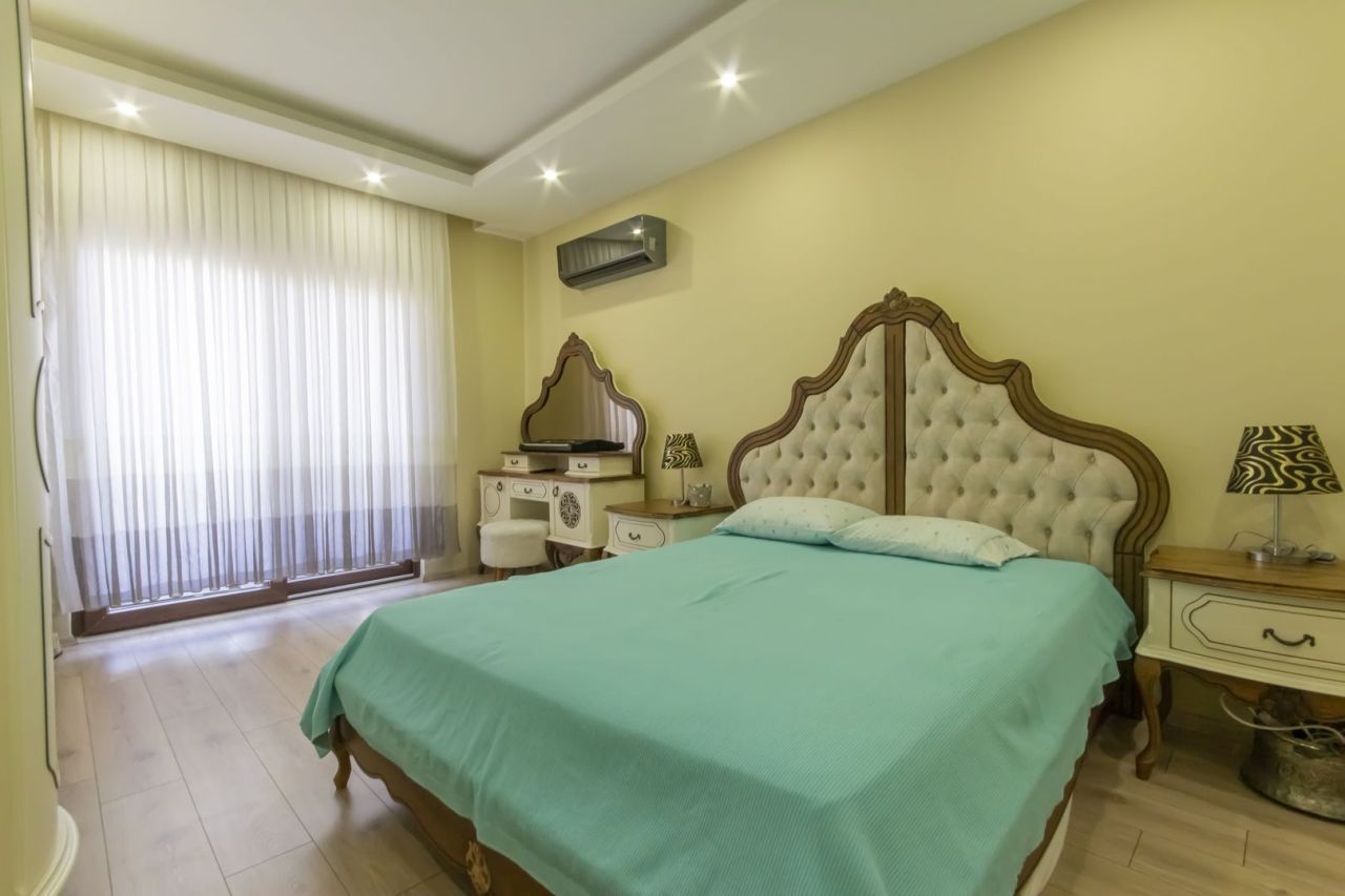 Квартира в Алании, Турция, 330 м² - фото 11