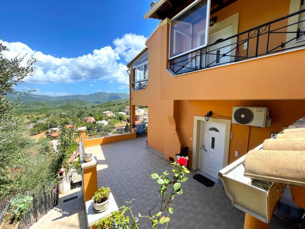 Дом на Корфу, Греция, 160 м² - фото 1