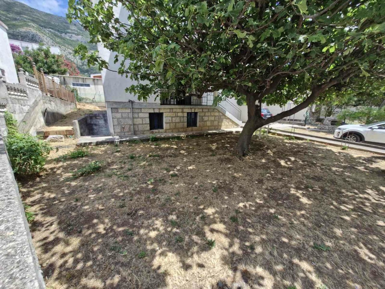 Дом в Сутоморе, Черногория, 200 м² - фото 2