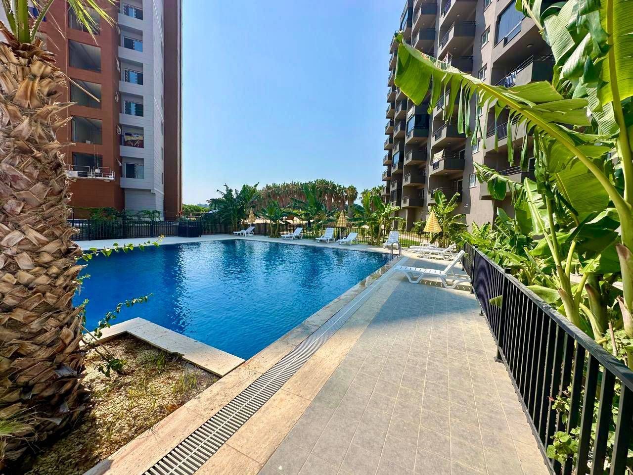 Квартира в Мерсине, Турция, 86 м² - фото 1