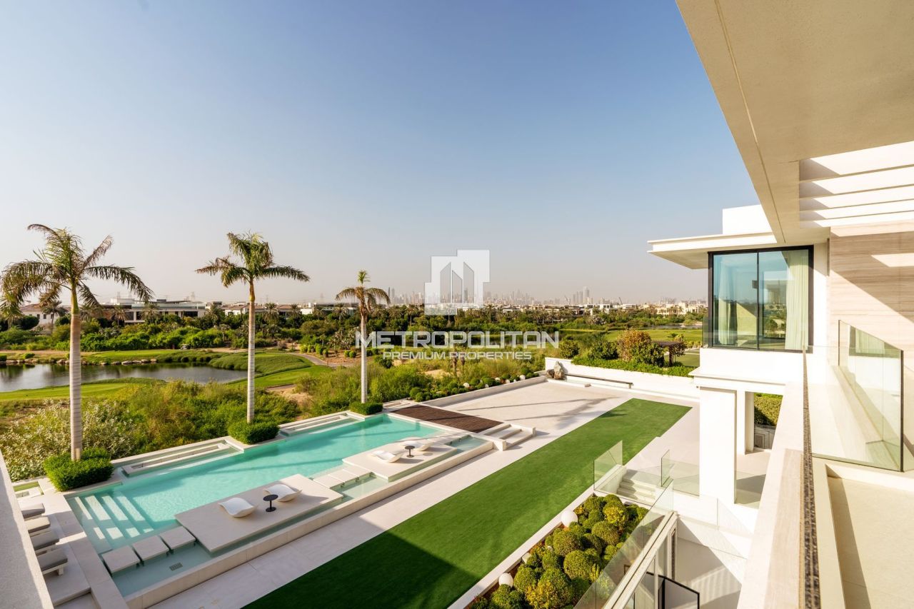 Вилла в Дубае, ОАЭ, 2 763 м² - фото 1