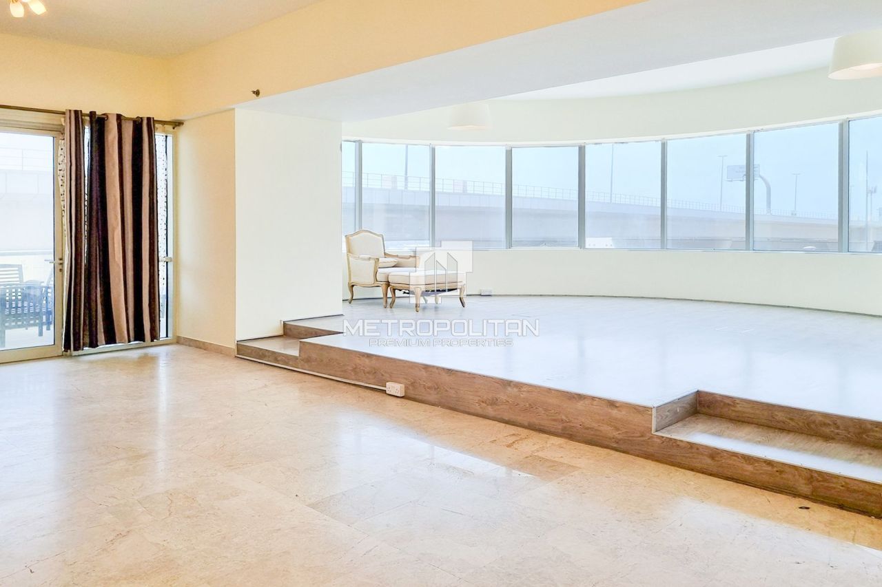 Апартаменты в Дубае, ОАЭ, 285 м² - фото 1