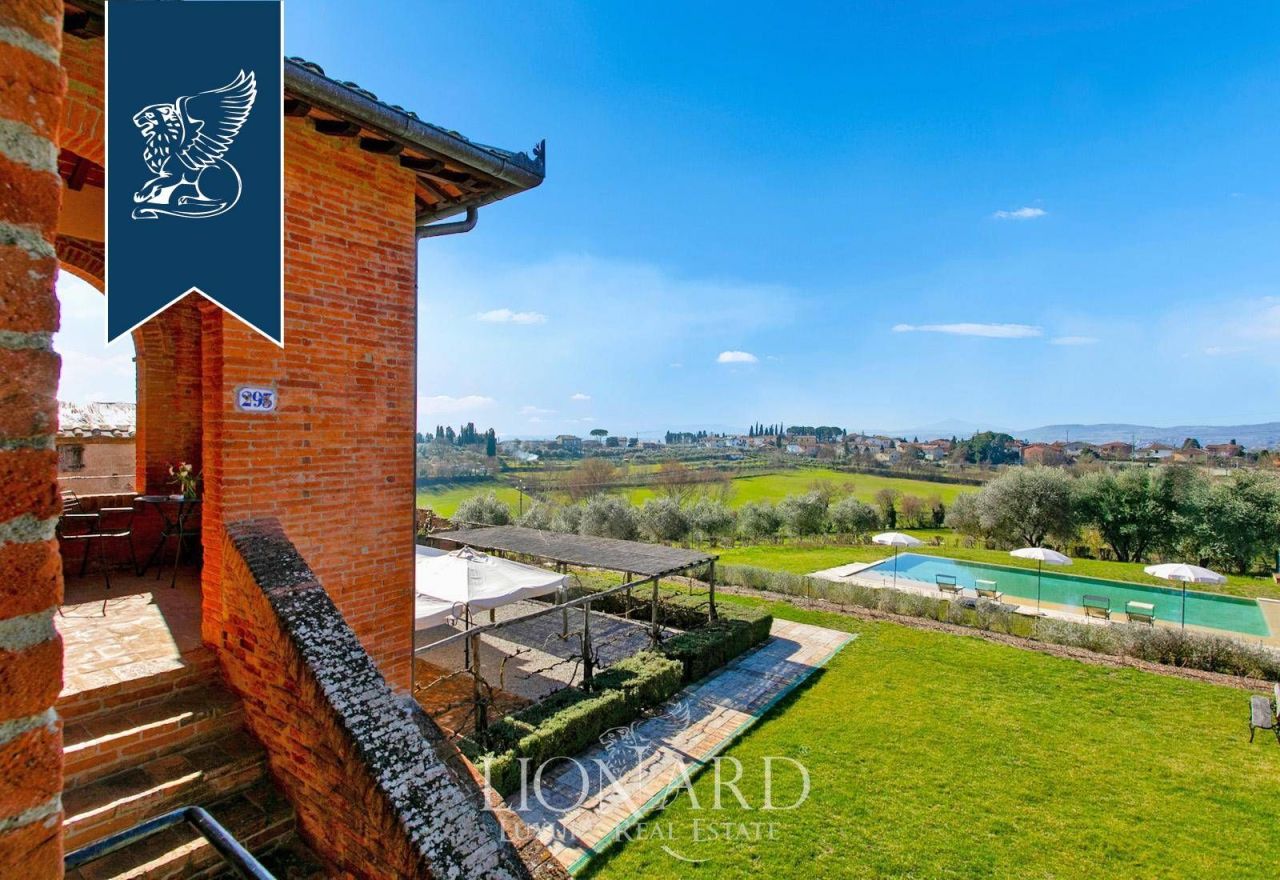 Вилла в Синалунге, Италия, 800 м² - фото 16