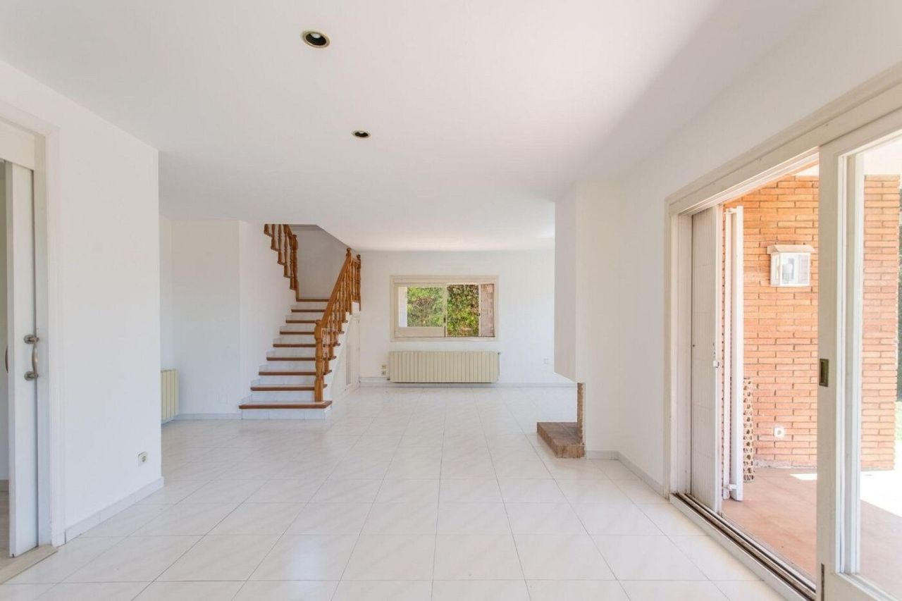 Дом в Сант-Андреу, Испания, 380 м² - фото 12