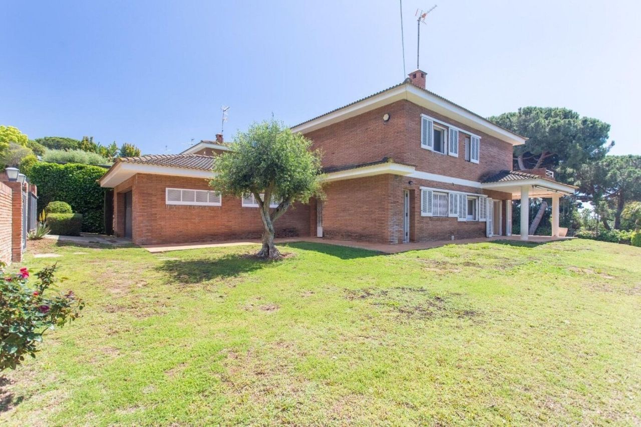 Дом в Сант-Андреу, Испания, 380 м² - фото 14