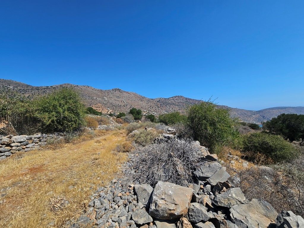 Земля в Ираклионе, Греция, 13 439 м² - фото 3