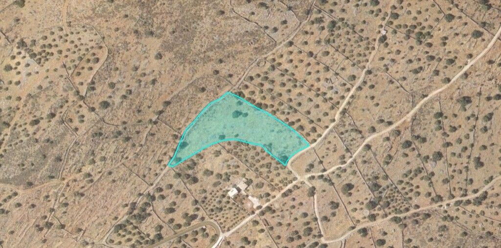 Земля в Ираклионе, Греция, 8 608 м² - фото 4