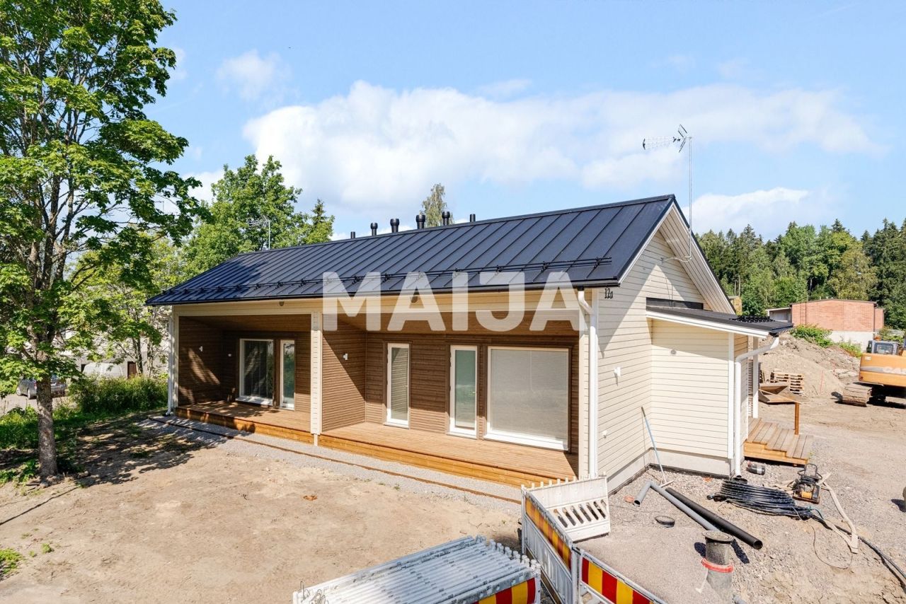 Дом в Вантаа, Финляндия, 68.5 м² - фото 1