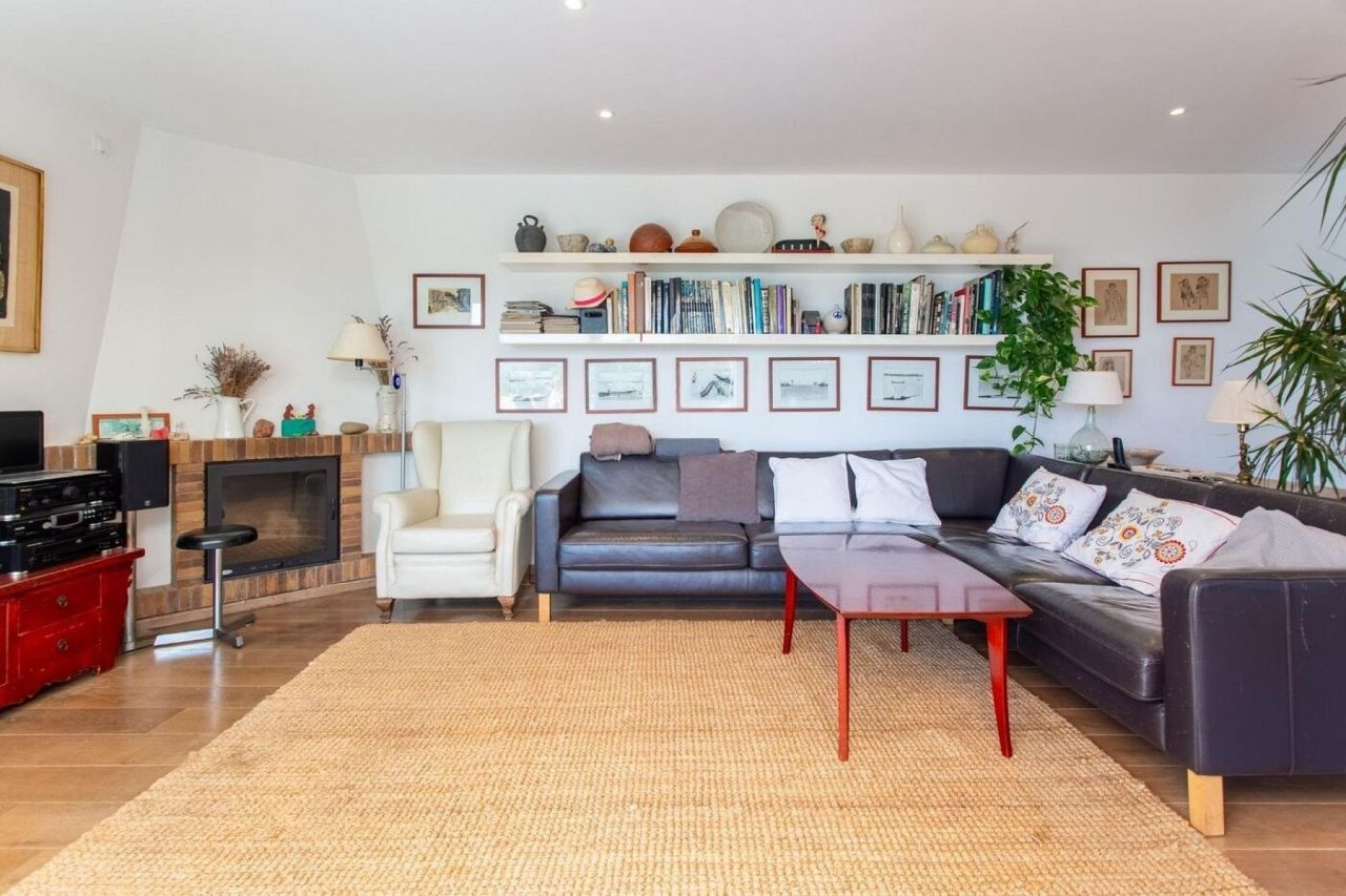 Дом в Барселоне, Испания, 203 м² - фото 3