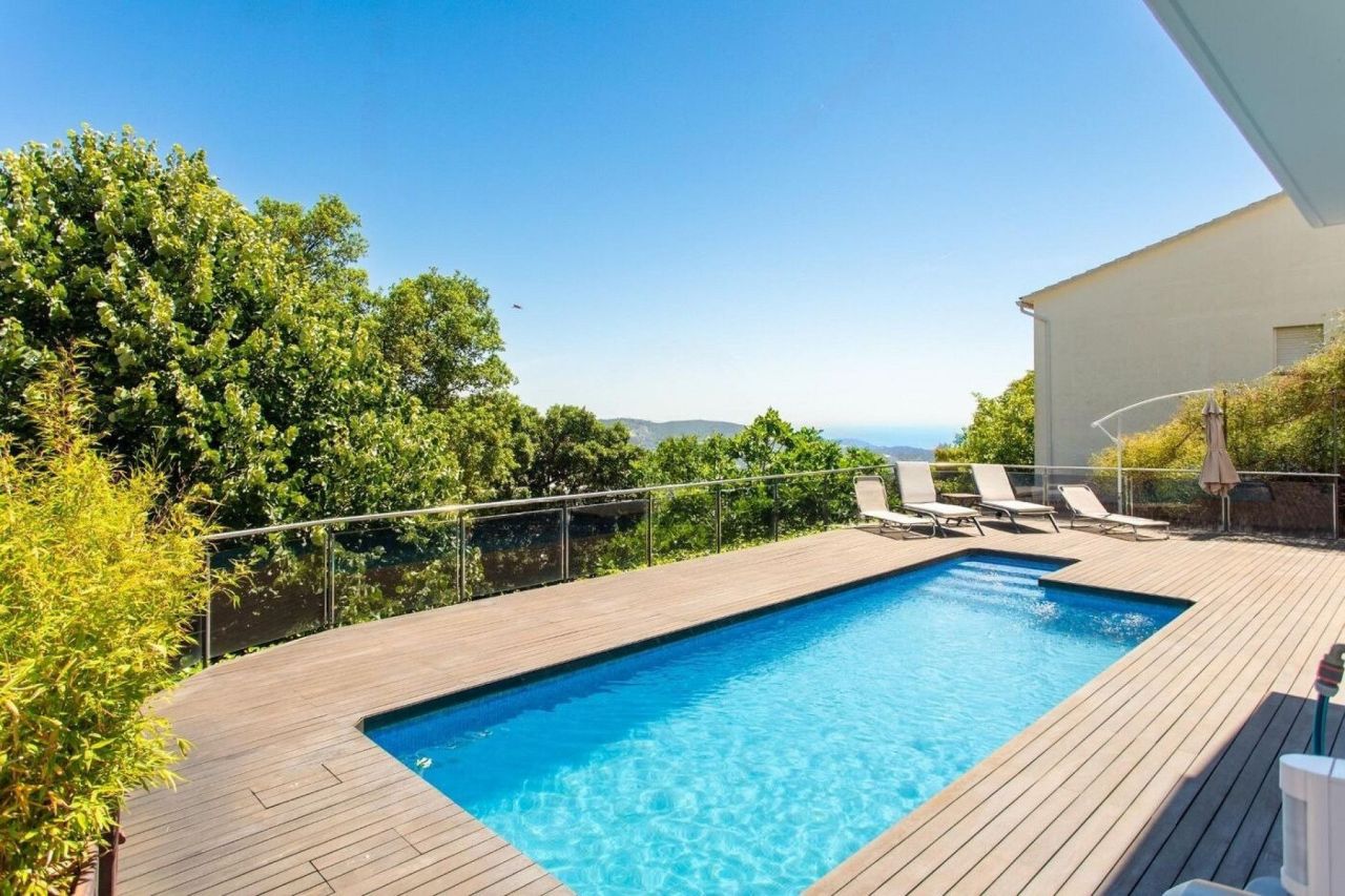 Дом в Барселоне, Испания, 203 м² - фото 18