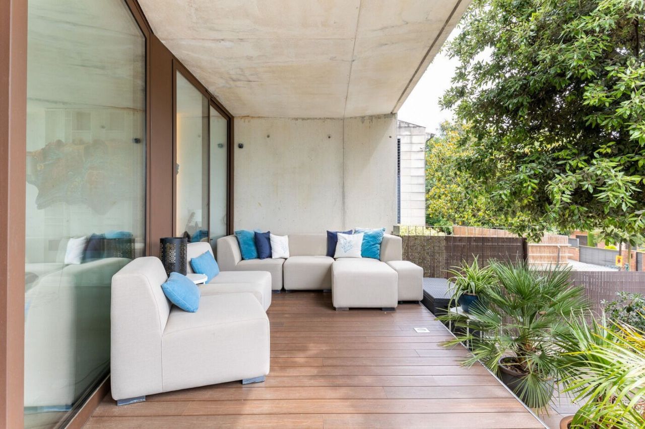 Вилла в Барселоне, Испания, 573 м² - фото 9