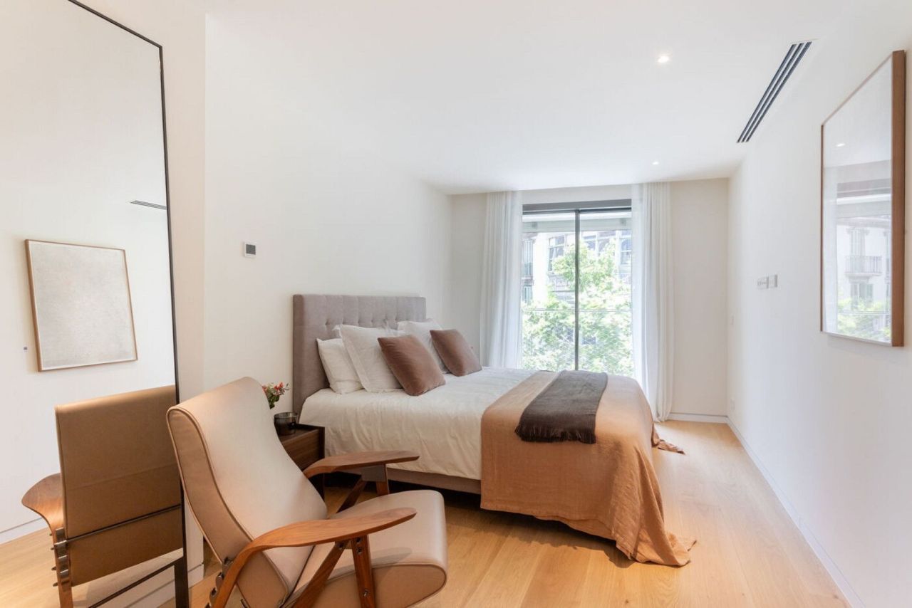 Квартира в Барселоне, Испания, 158 м² - фото 8