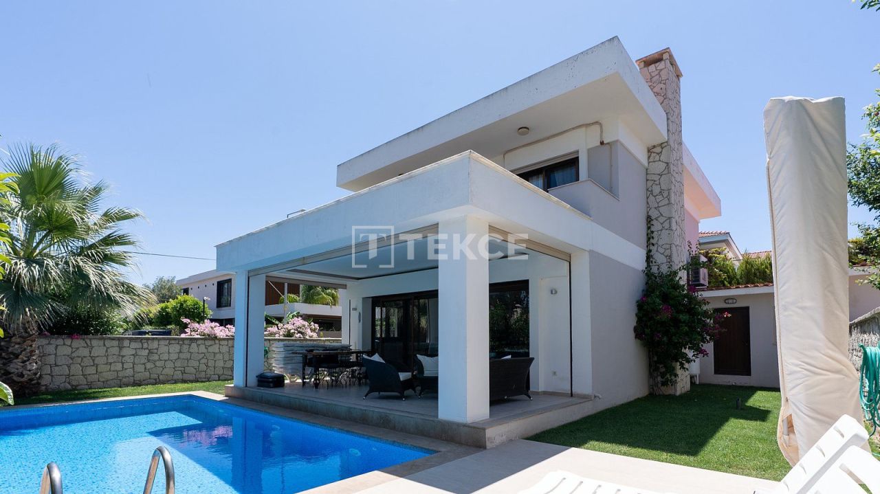 Вилла в Чешме, Турция, 140 м² - фото 1