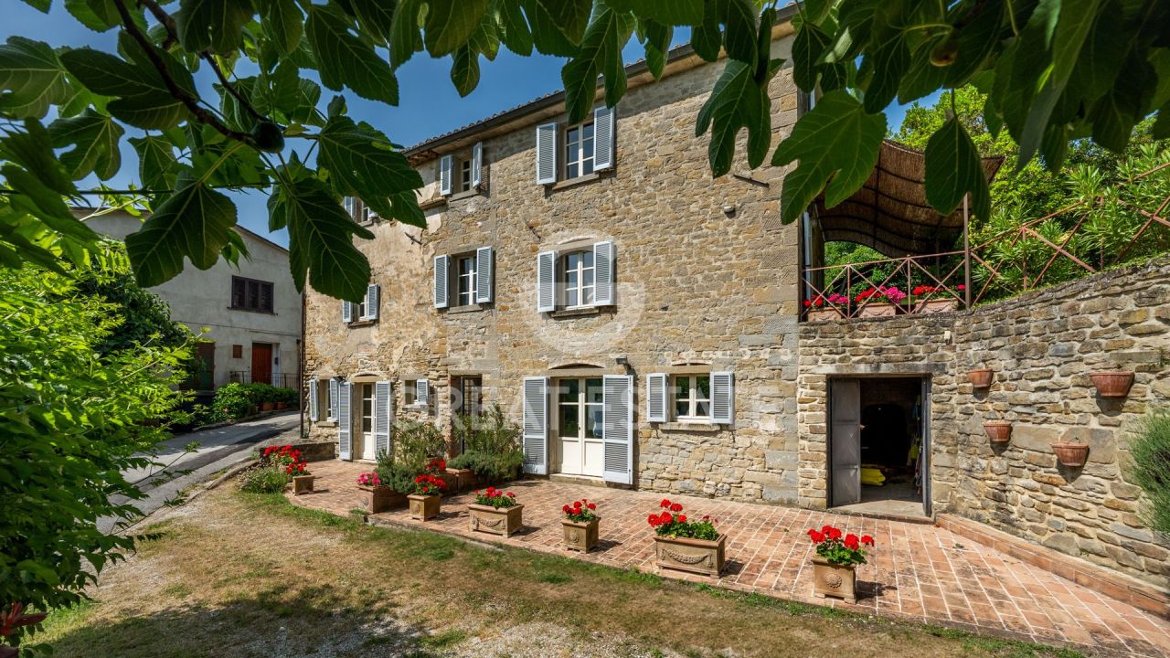 Дом Montone, Италия, 213.5 м² - фото 1