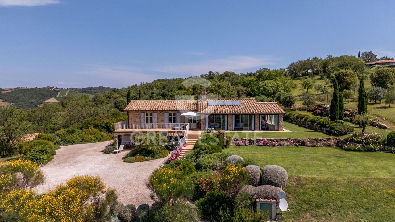 Дом Magliano in Toscana, Италия, 376.7 м² - фото 2