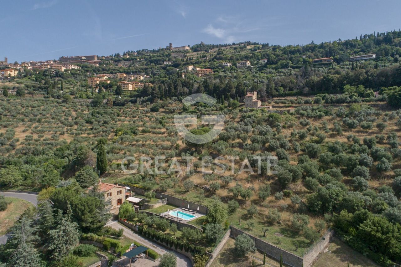 Дом в Кортоне, Италия, 212.35 м² - фото 3