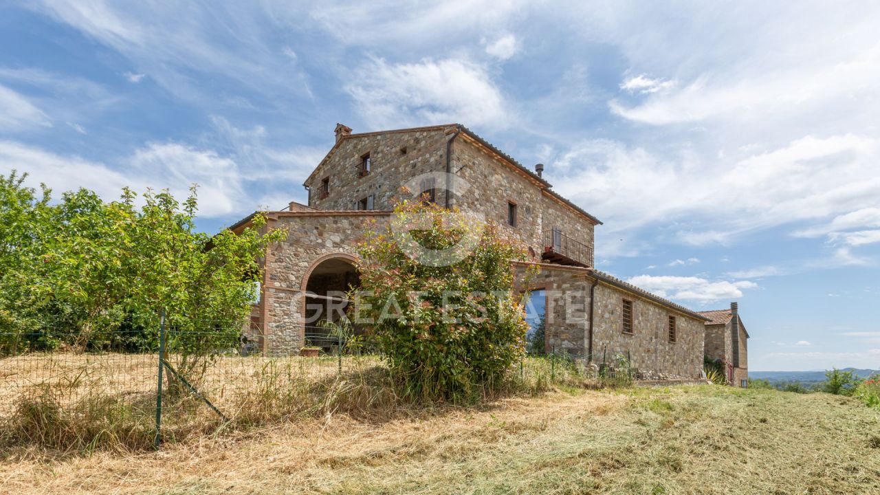 Дом в Фабро, Италия, 386.3 м² - фото 3