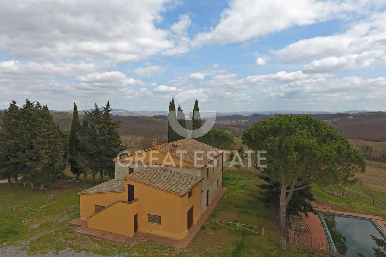 Дом San Casciano dei Bagni, Италия, 474.6 м² - фото 4