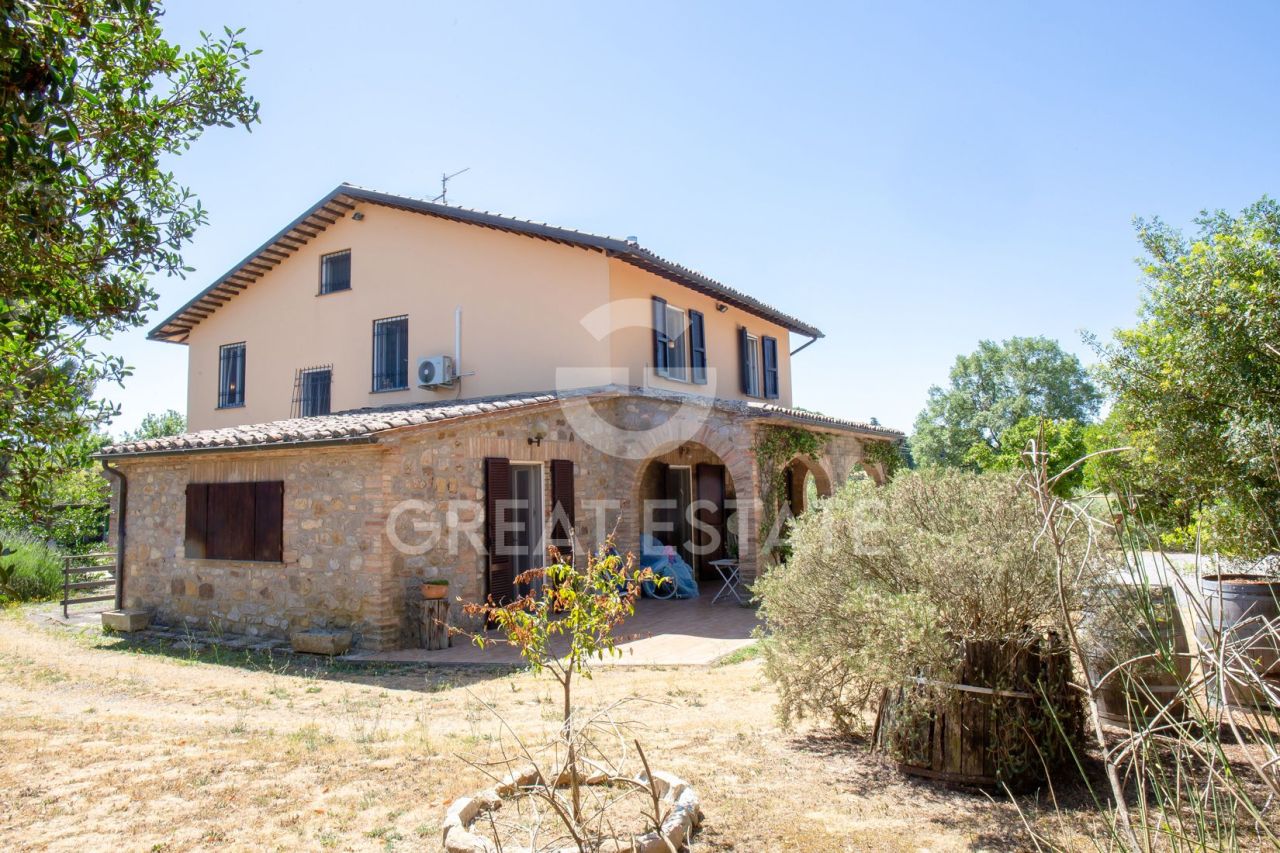 Дом в Фикулле, Италия, 335.9 м² - фото 4