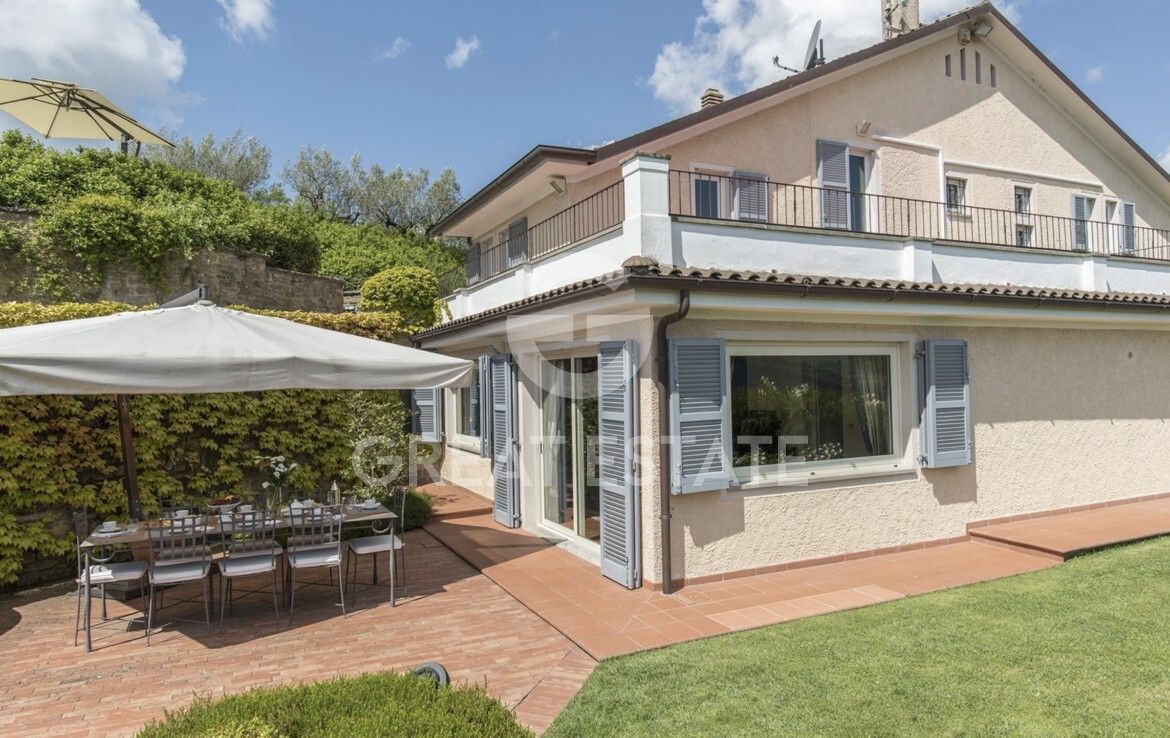 Вилла в Ареццо, Италия, 616.6 м² - фото 4