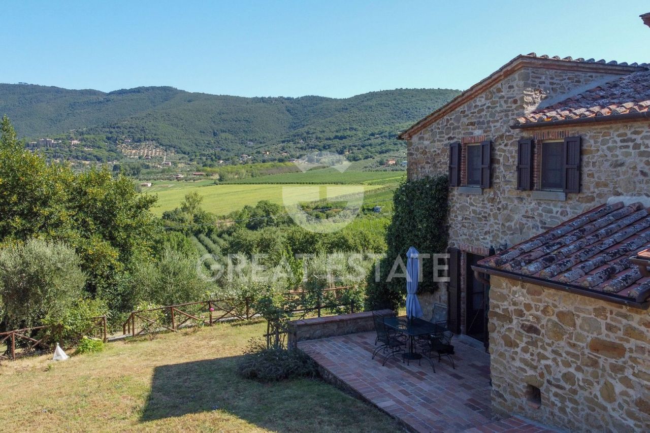 Дом в Пассиньяно-суль-Тразимено, Италия, 220.15 м² - фото 4