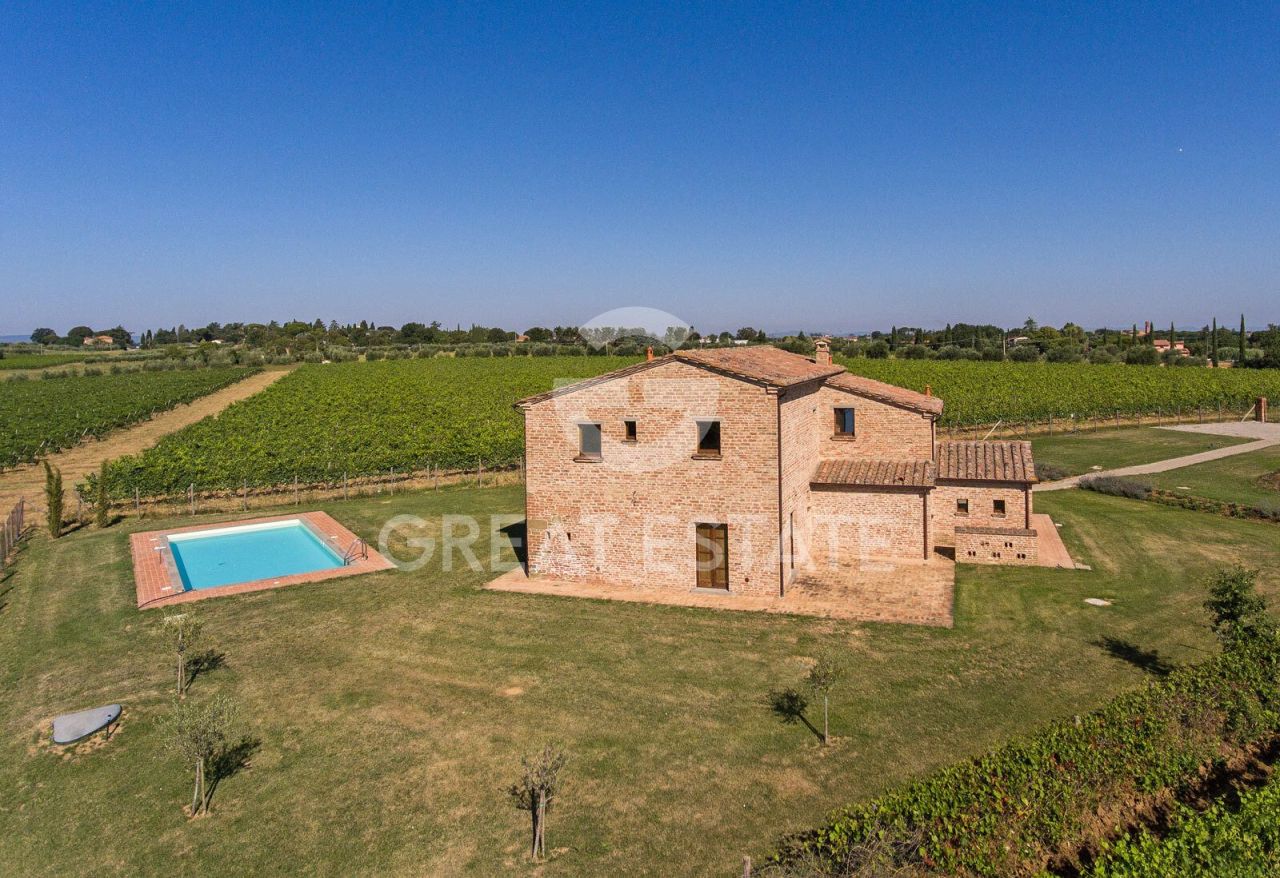 Дом в Кортоне, Италия, 294.6 м² - фото 4