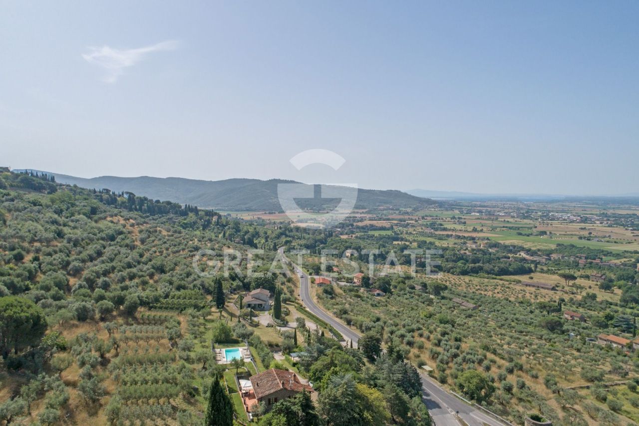 Дом в Кортоне, Италия, 212.35 м² - фото 4