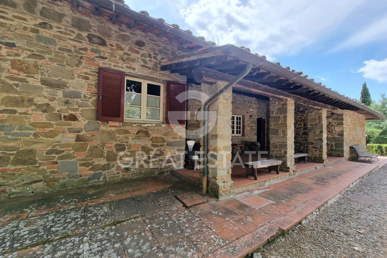 Дом Monte San Savino, Италия, 449.4 м² - фото 5