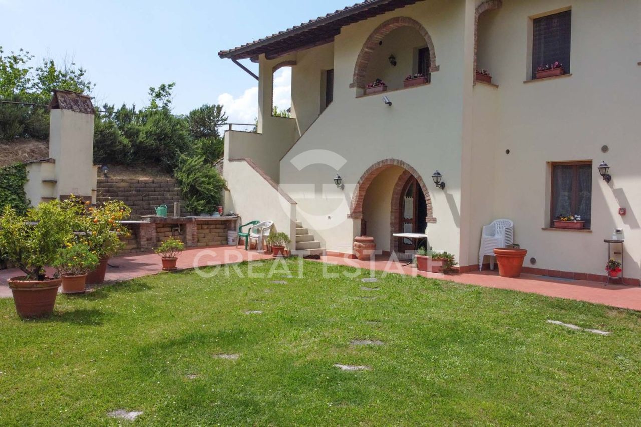 Дом San Miniato, Италия, 810.3 м² - фото 5