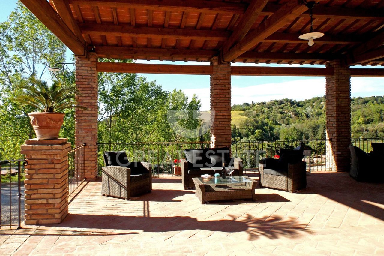 Дом в Кастельфьорентино, Италия, 624.55 м² - фото 5