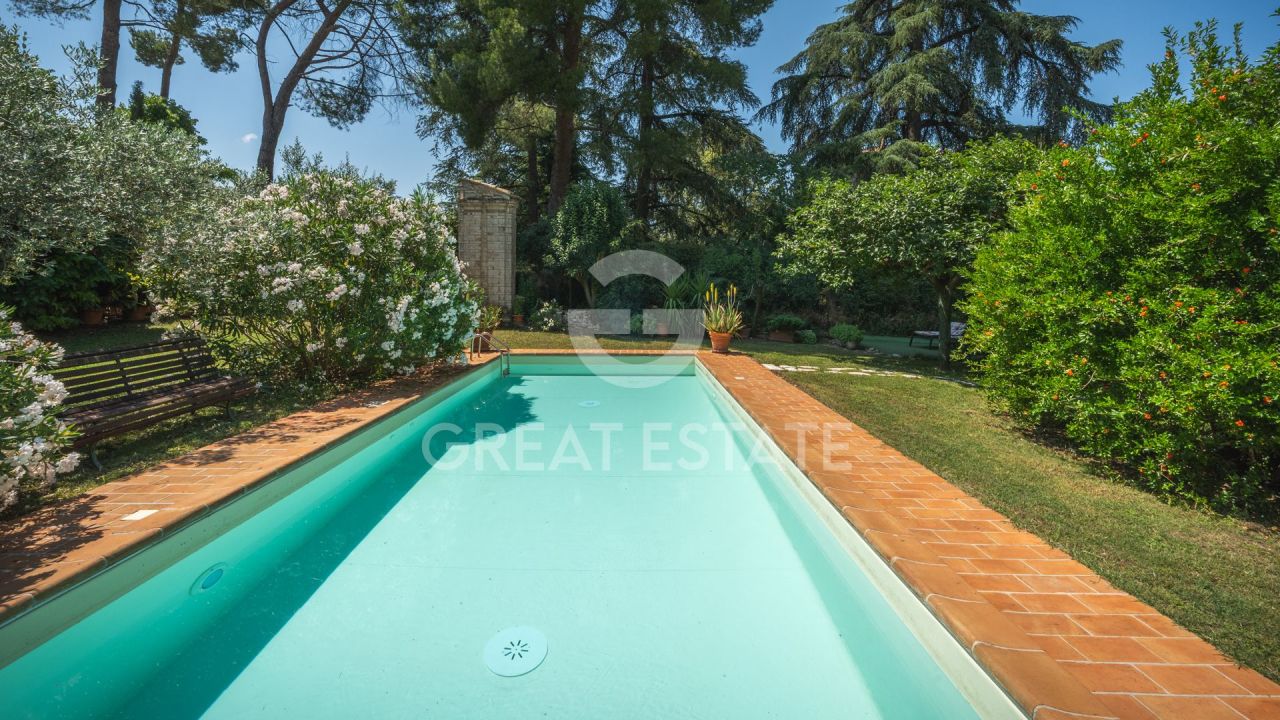 Вилла в Сполето, Италия, 175 м² - фото 5