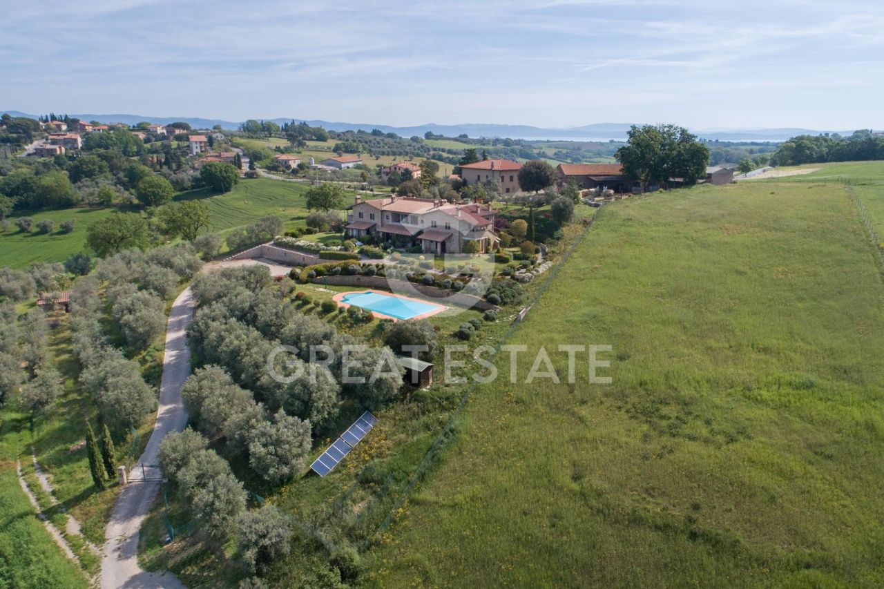 Апартаменты в Кастильоне-дель-Лаго, Италия, 100 м² - фото 5