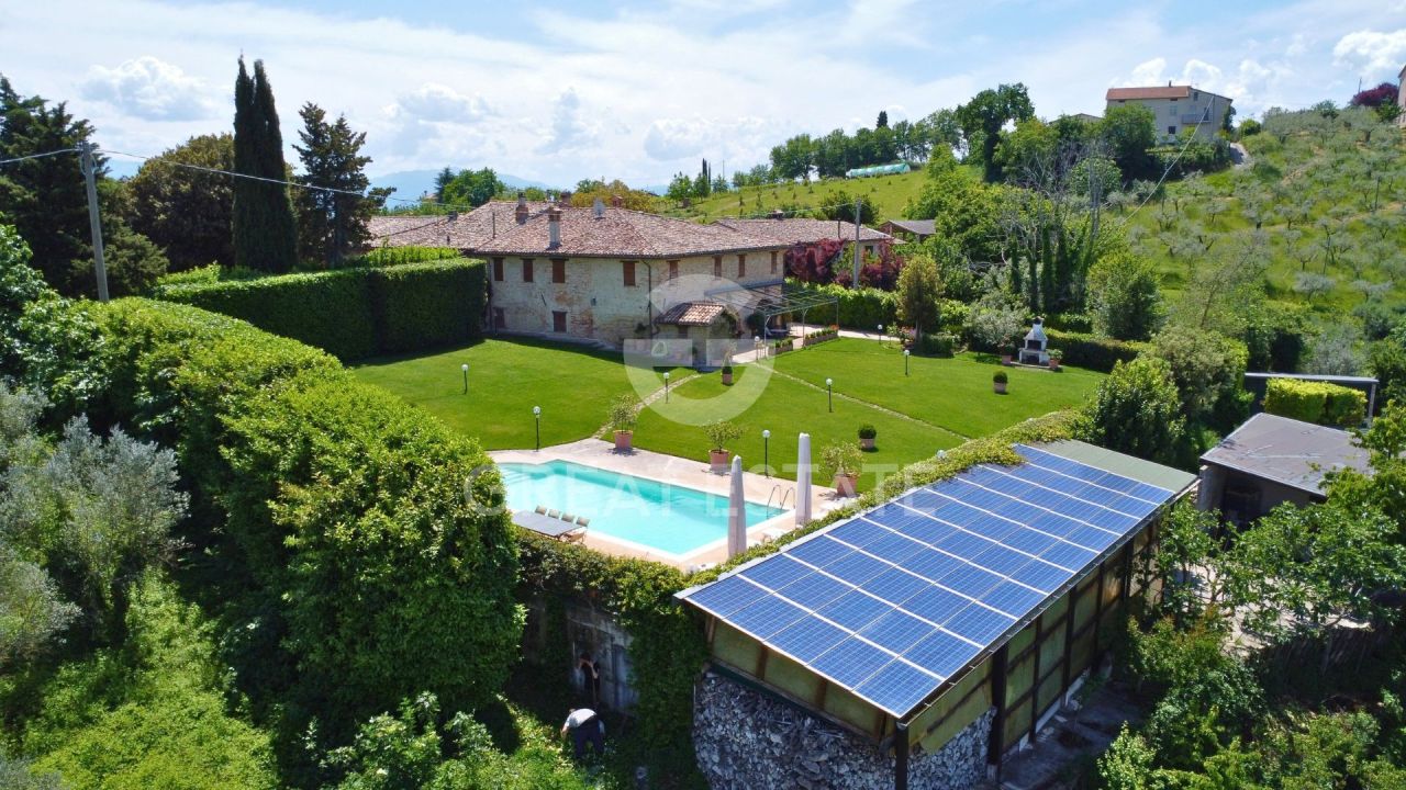 Дом в Монтефалько, Италия, 581.75 м² - фото 5