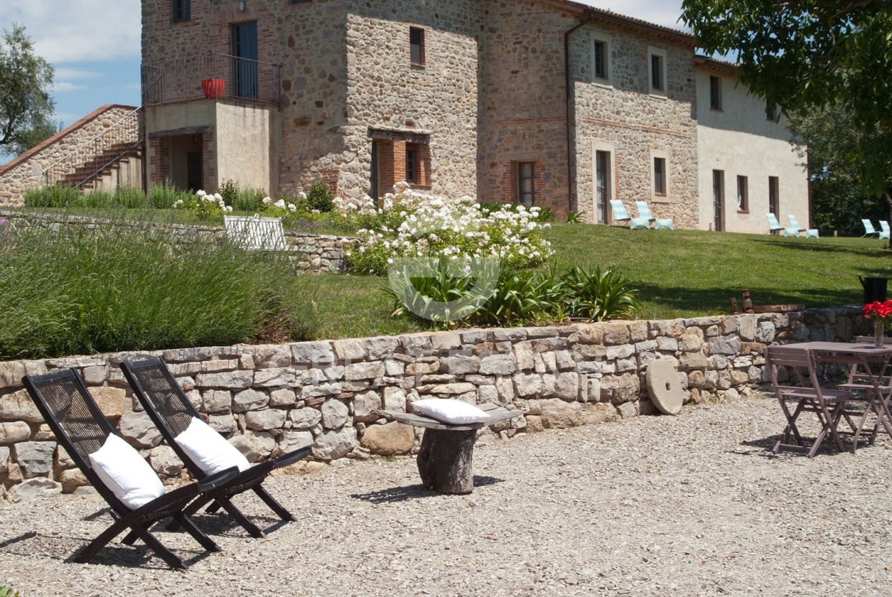 Дом в Монтегаббьоне, Италия, 1 002.4 м² - фото 6