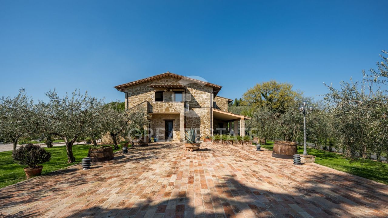 Дом в Ассизи, Италия, 551.5 м² - фото 6