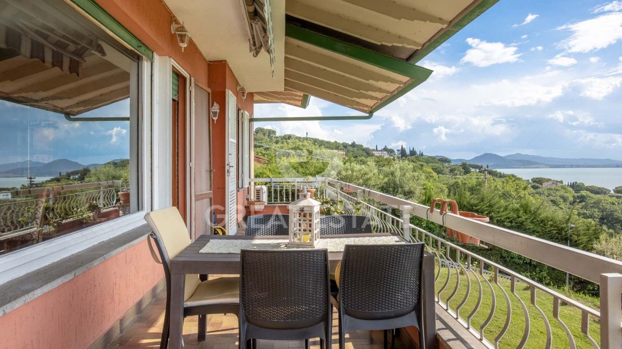 Вилла в Маджоне, Италия, 364.2 м² - фото 6