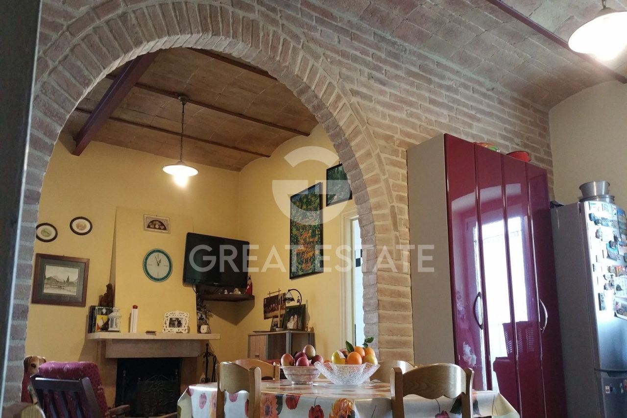 Апартаменты в Фабро, Италия, 128.95 м² - фото 7