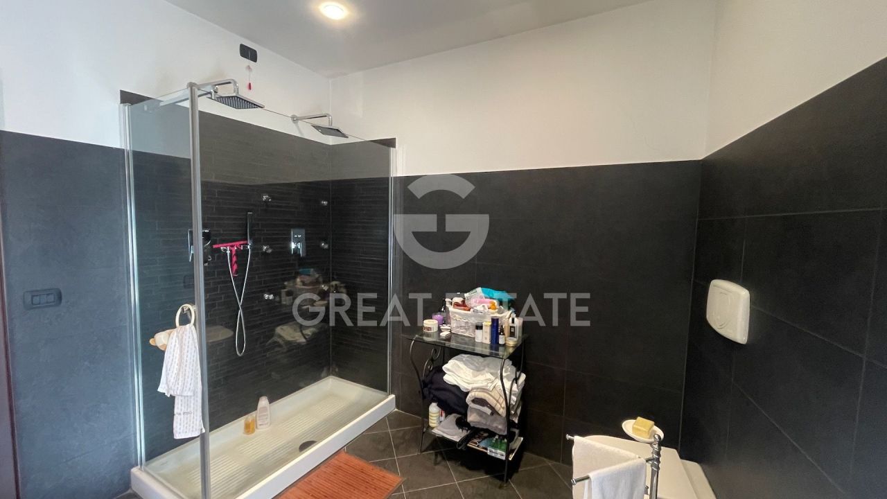 Апартаменты в Трекуанде, Италия, 144 м² - фото 7