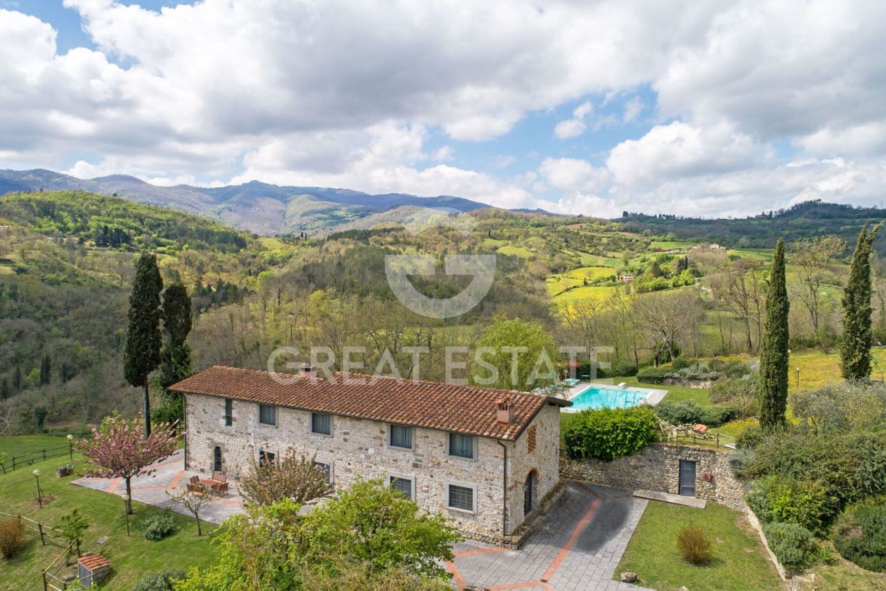 Дом в Виккьо, Италия, 339.8 м² - фото 7