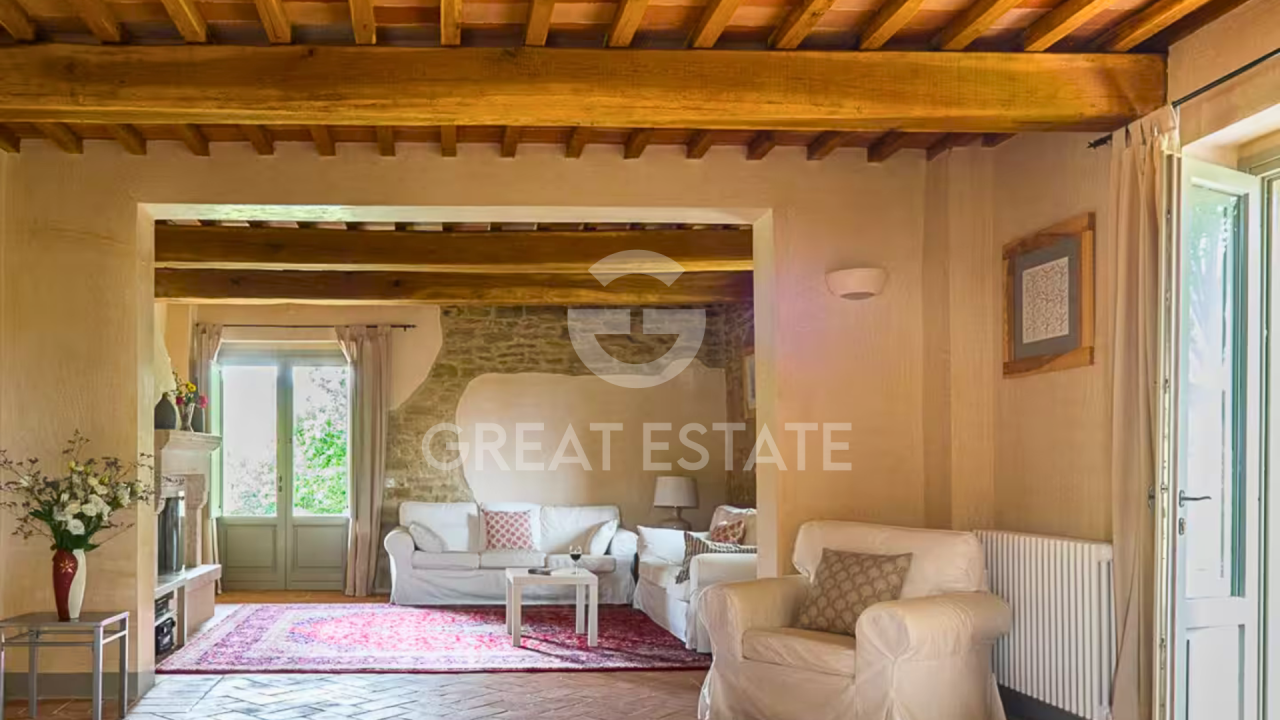 Дом в Губбио, Италия, 388.6 м² - фото 8