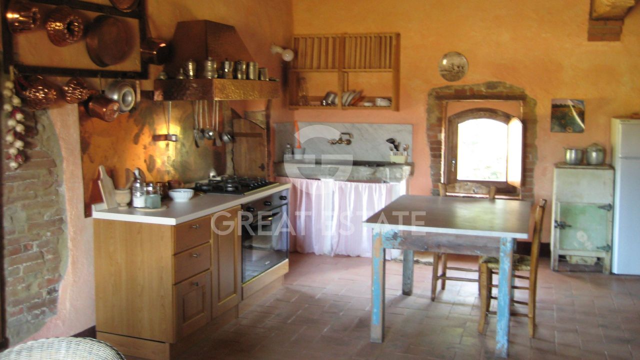 Дом Civitella Paganico, Италия, 702.25 м² - фото 8