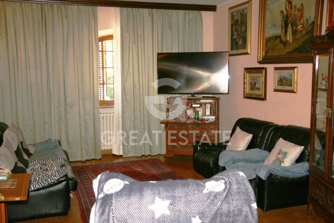 Вилла в Кьюси, Италия, 424.7 м² - фото 8