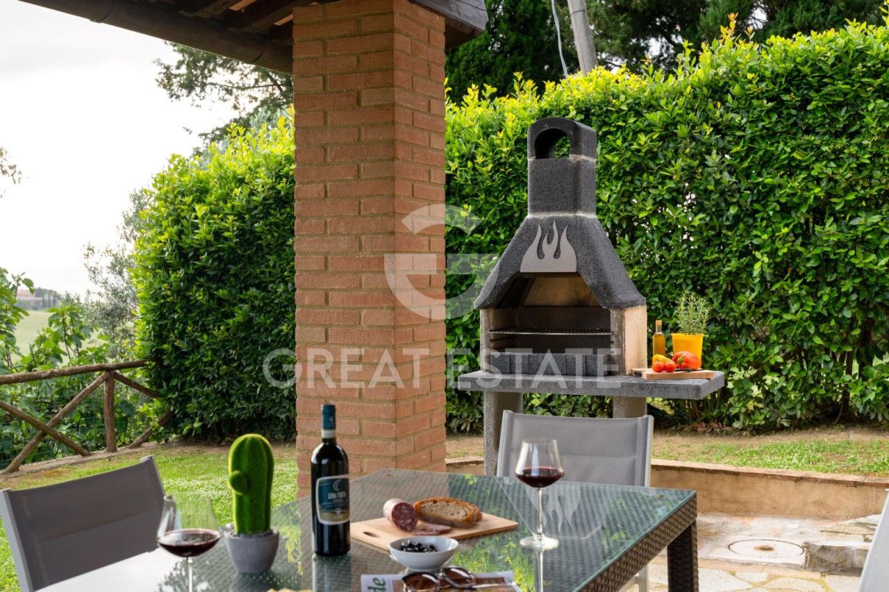 Дом в Вольтерре, Италия, 287.55 м² - фото 9