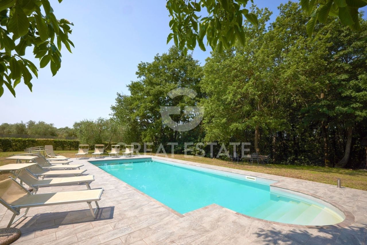 Дом в Кортоне, Италия, 198 м² - фото 9